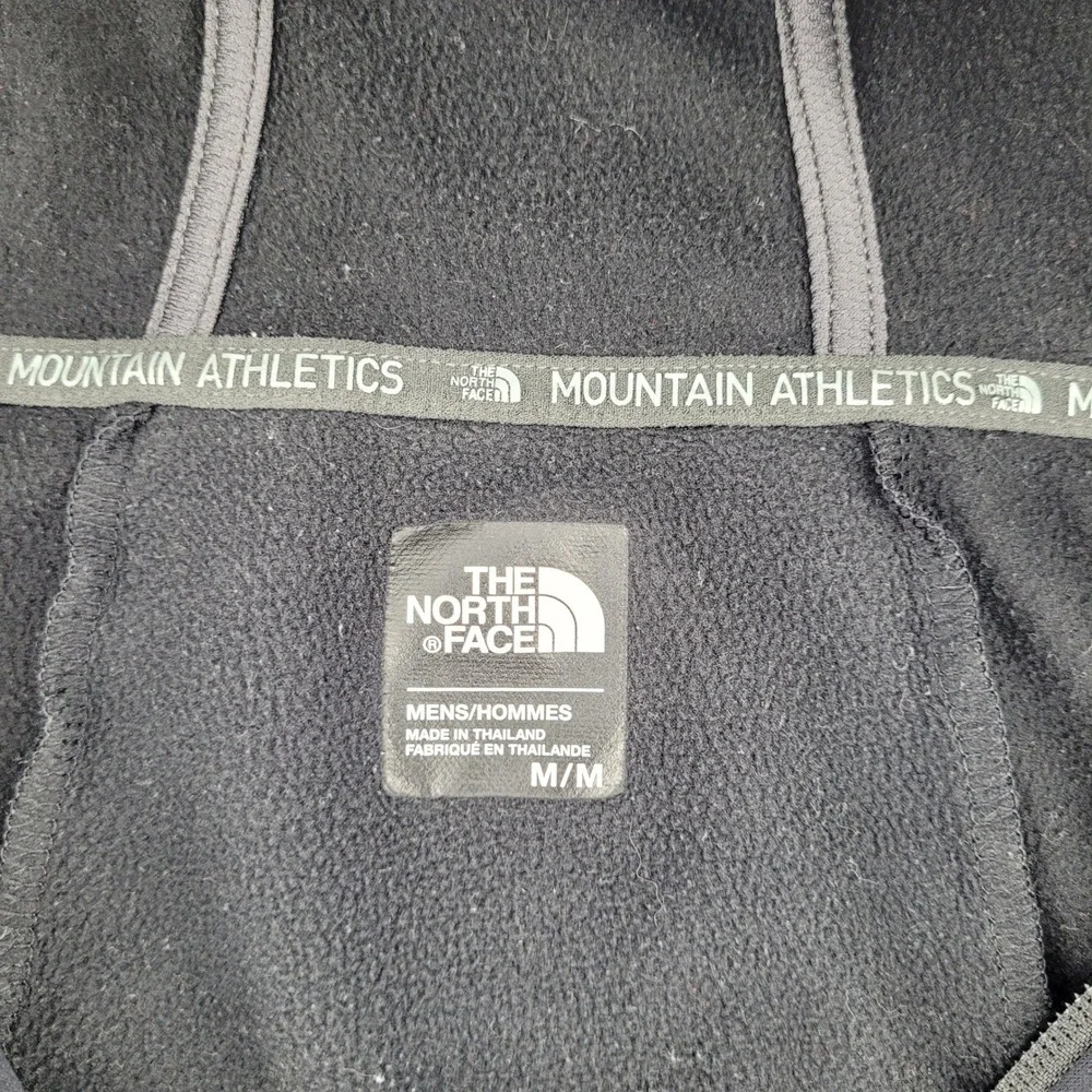 The North Face Mountain Athletics Mens Medium Black Zip Fleece Hoodie Jacket‎